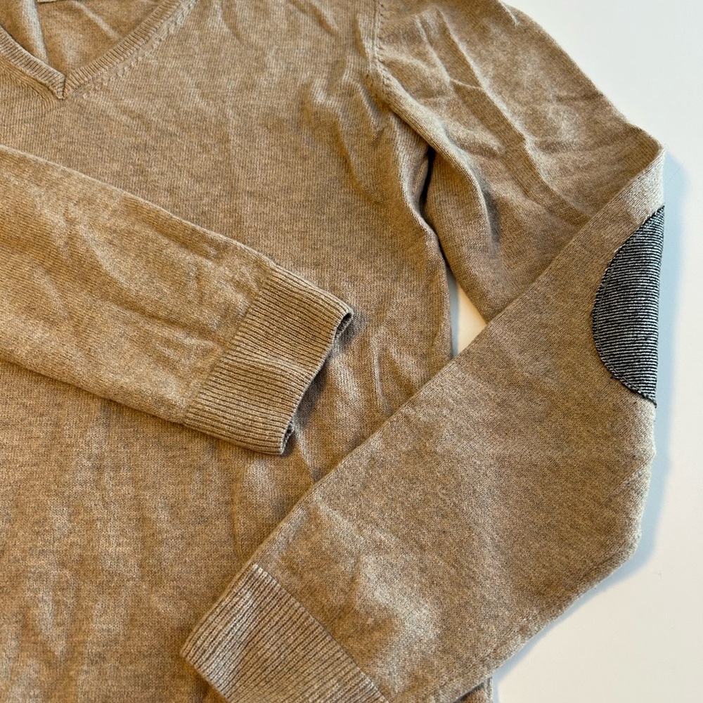 Zara Knitwear sweater V-neckline long sleeves, ribbed cuffs, elbow patches, Sz S - Picture 3 of 9